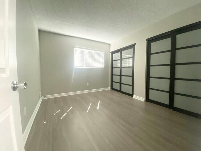 Photo - 5810 Amaya Dr Unidad 14C