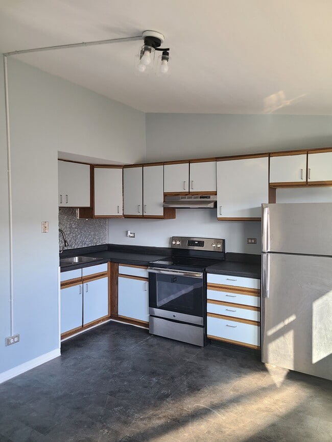 Photo - 18419 Torrence Ave Unit 2