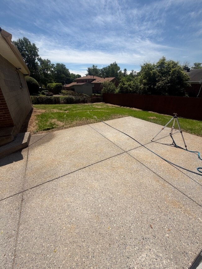 Photo - 6813 Wunderly Ct