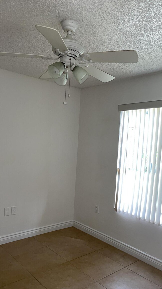 Photo - 6740 NW 175th Ln