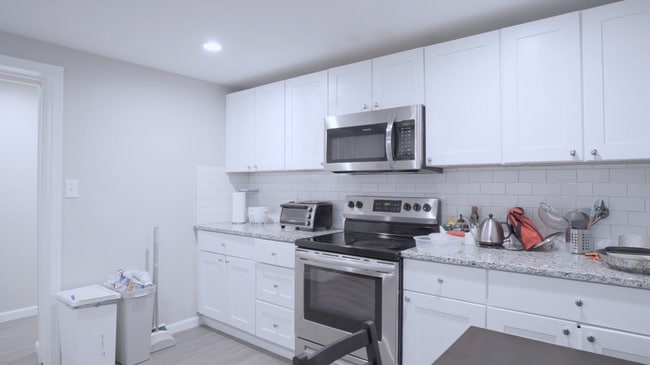 Photo - 3519 Duke St