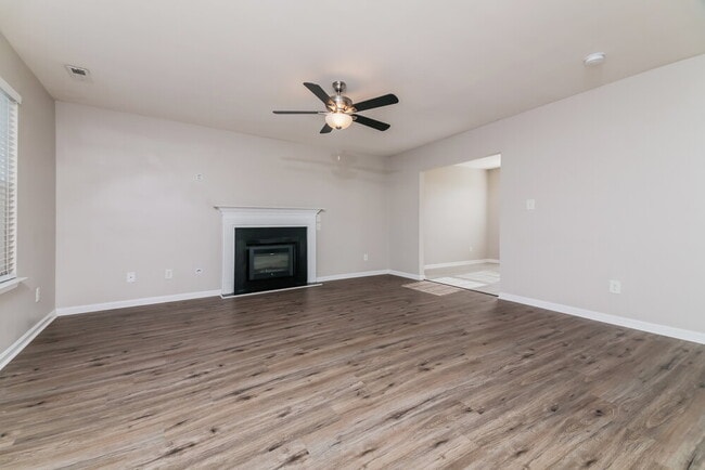 Photo - 248 Weststone Blvd