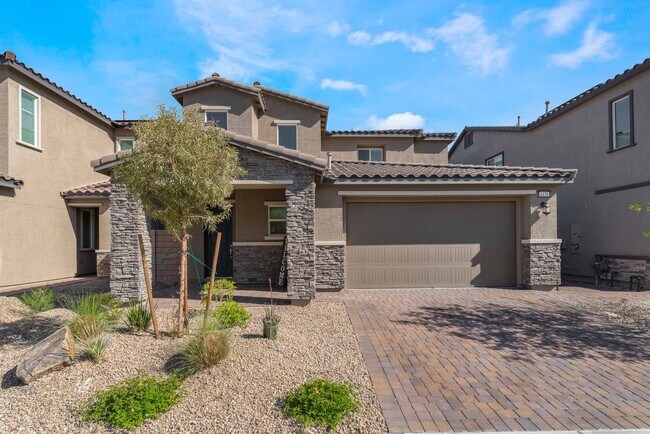 Photo - Modern Luxury Living: Spacious Retreat with Next-Gen Suite!