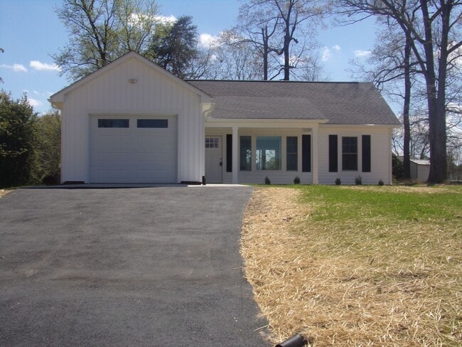 Photo - NEW! 3 bedroom home