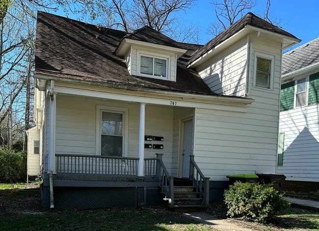 Photo - 707 W California Ave