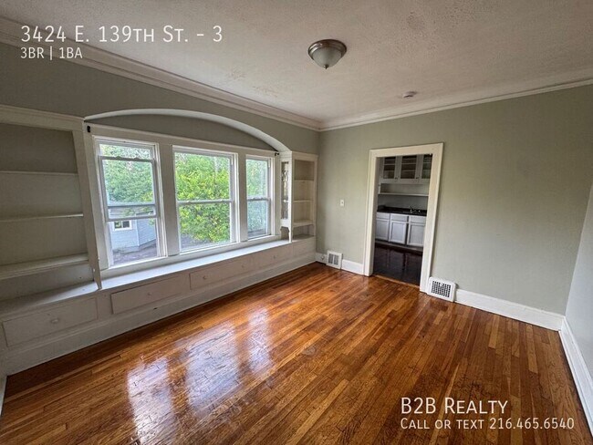 Photo - 3424 E 139th St Unit 3