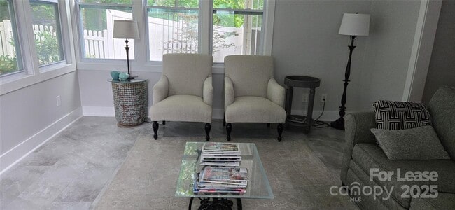 Photo - 1144 Blowing Rock Cove