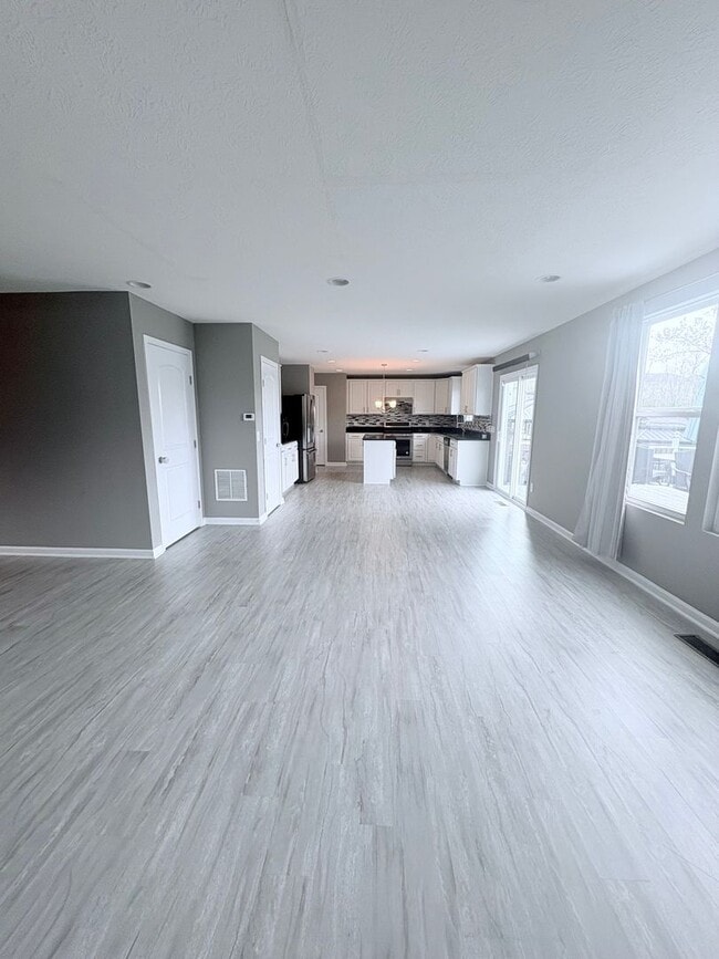 Photo - Stunning 3-bedroom, 3.5-bathroom home in Reynoldsburg