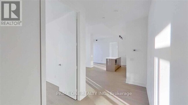 Photo - 7 Grenville St Unit 6113