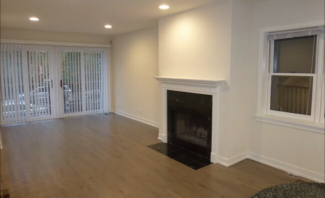 Photo - 3 bedroom in Chicago IL 60642 Unidad 1