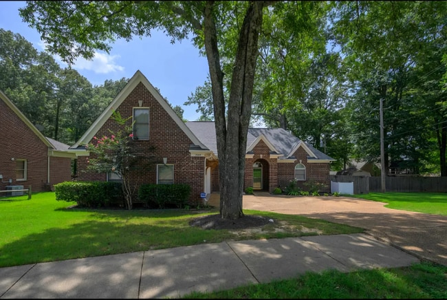 285 Great Falls Rd