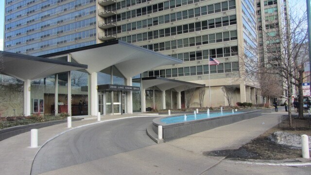 Building Photo - 3550 N Lake Shore Dr Unit 413 Rental