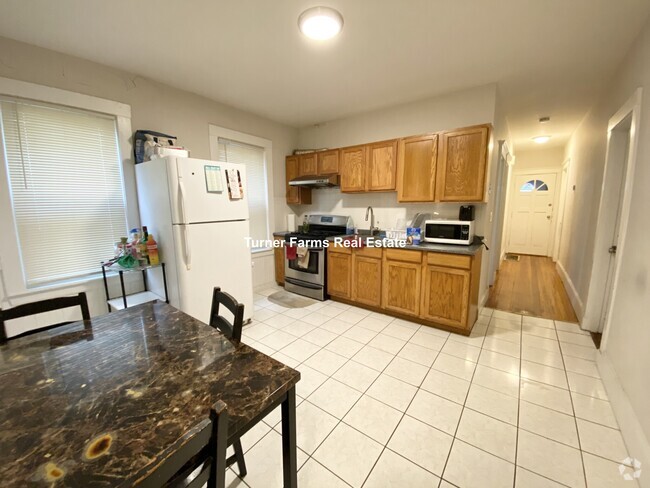 Building Photo - 39 Sudan St Unit 40 -1 Rental
