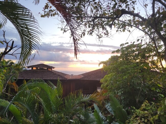 beautiful ocean view - 3442 Keha Dr House