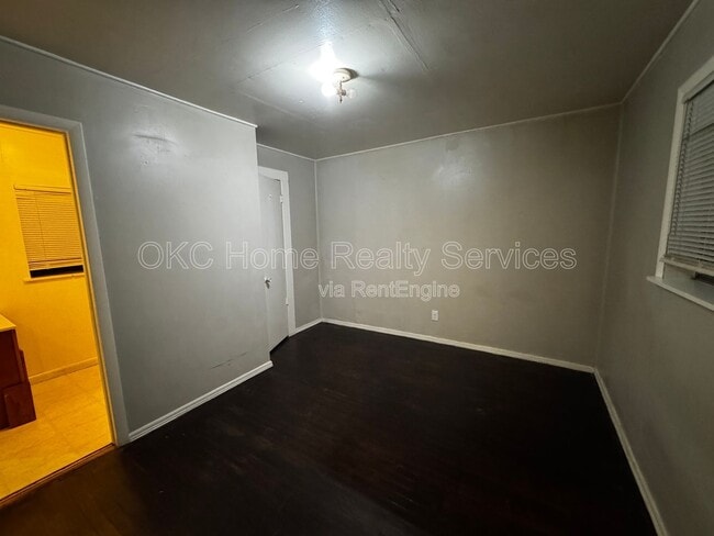Photo - 115 SW 23rd St