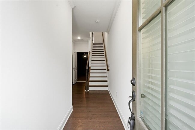 2438 Figaro Dr