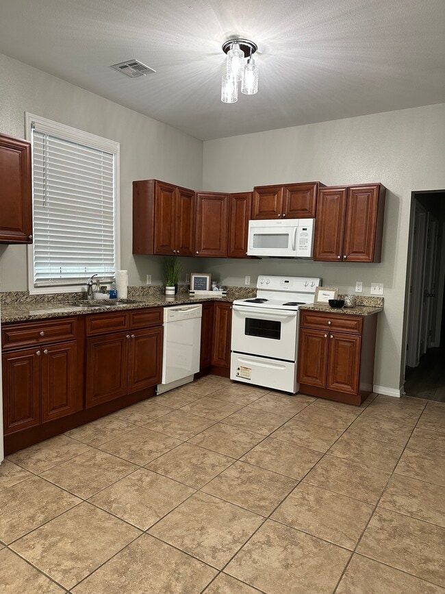 Photo - 1839 Saint Ferdinand St