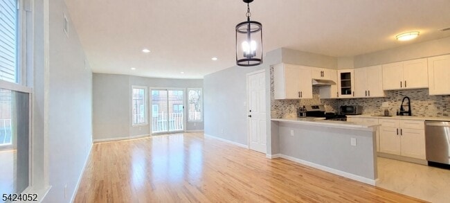 Photo - 11 Wallis Ave Unit 1