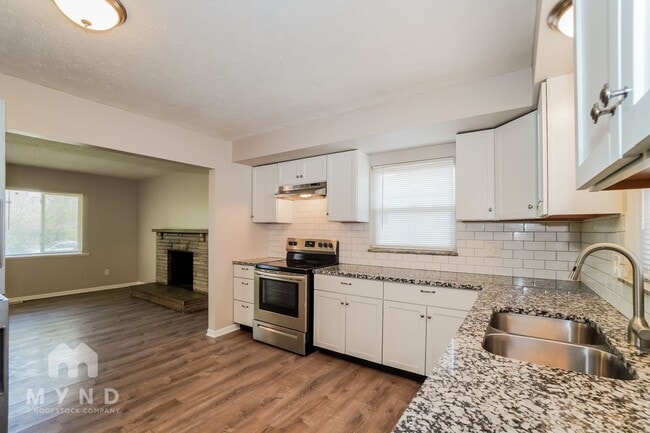 Photo - 1017 Smith Rd