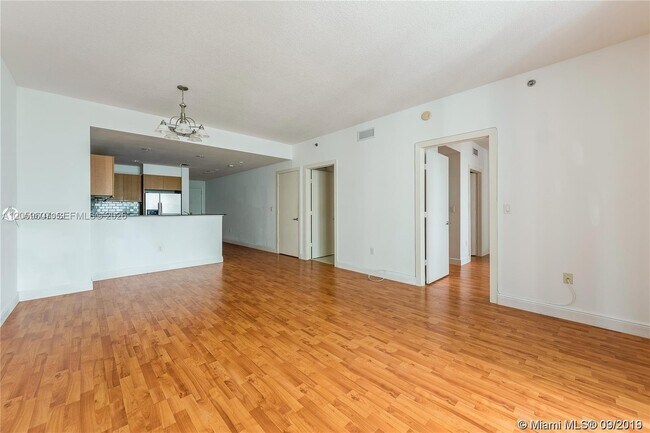 Photo - 1060 Brickell Ave Unit 2315