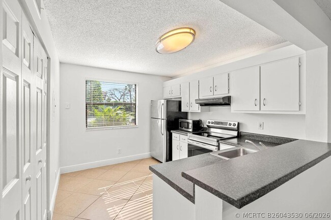 Photo - 5701 Riverside Dr Unit 106b6