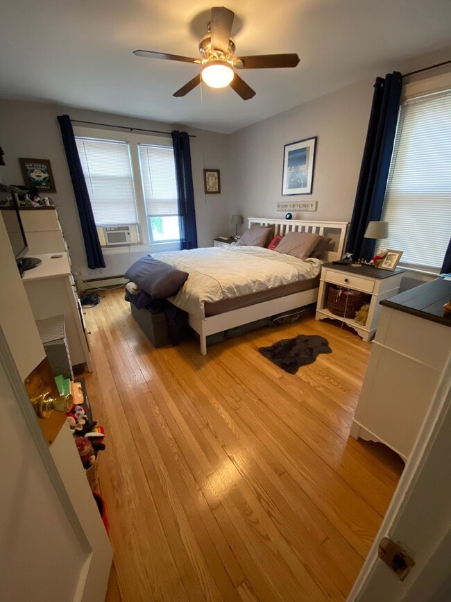 Photo - 43 W 36th St Unit 1