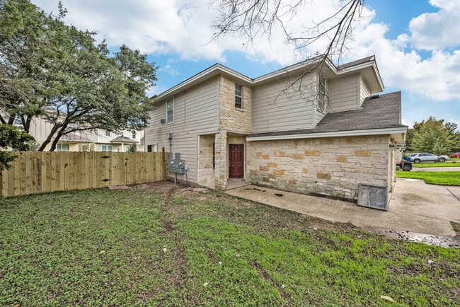 Photo - 9927 Bilbrook Pl