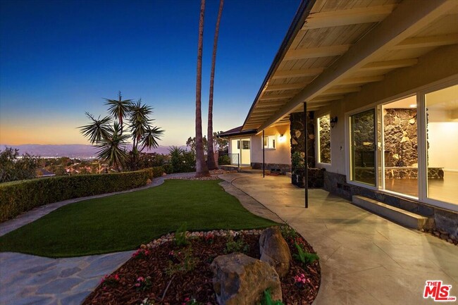Photo - 15451 Longbow Dr House