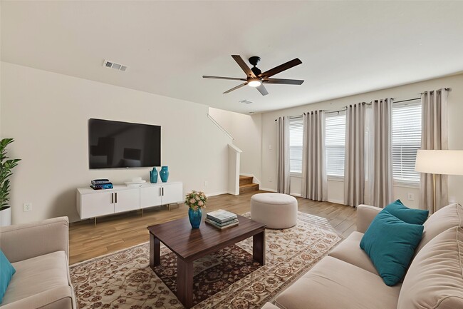 Building Photo - 6523 Mildenhall Ct