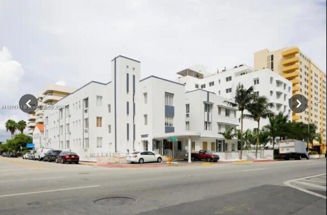 Photo - 3700 Collins Ave Condominio Unidad S-309