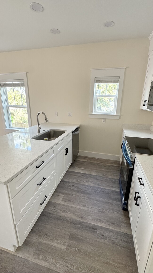 Photo - 1322 Fairland Ave