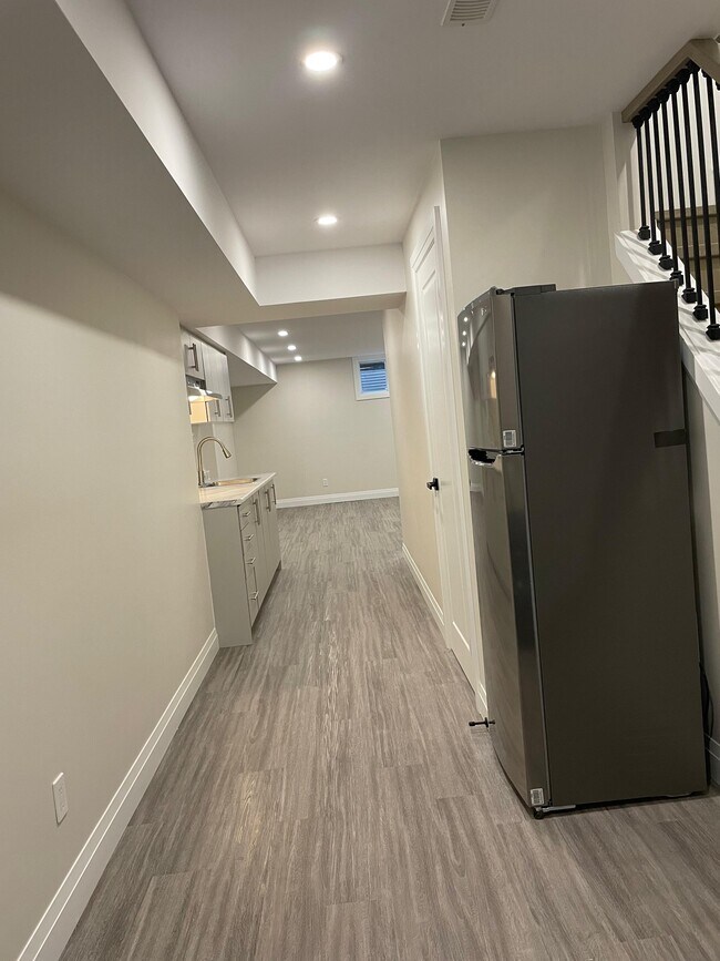 Photo - 336 Rivertrail Av