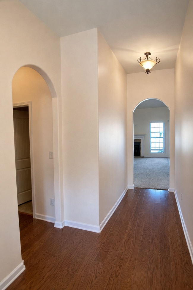 Photo - 3 bedroom 2 bath Gem in Hidden Springs Subdivision