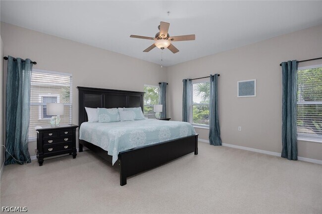 3240 Cottonwood Bend
