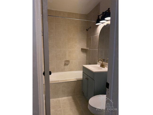 Photo - 2686 Poplin Ave