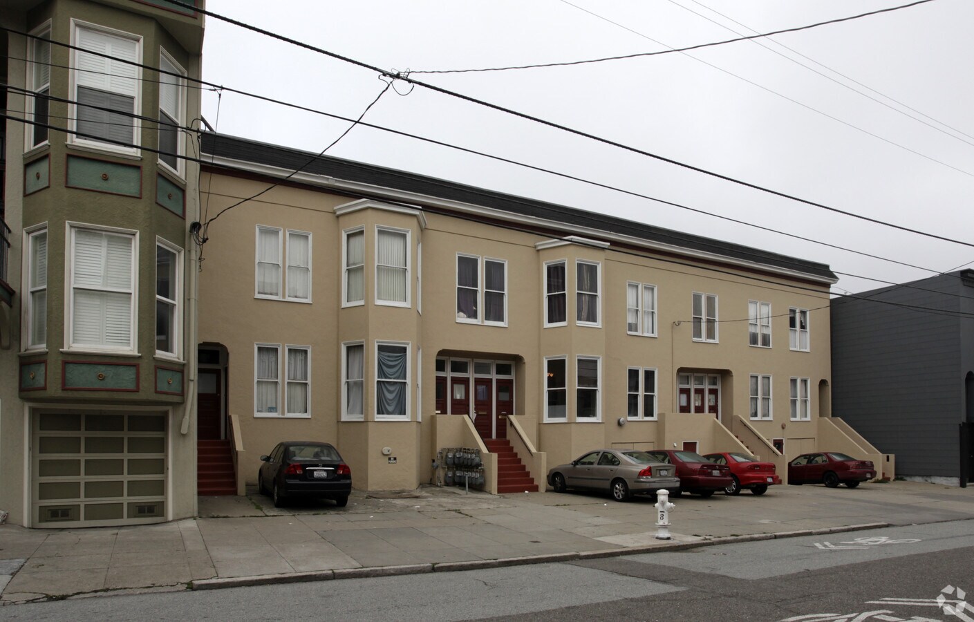 Photo - 122-144 Tiffany Ave