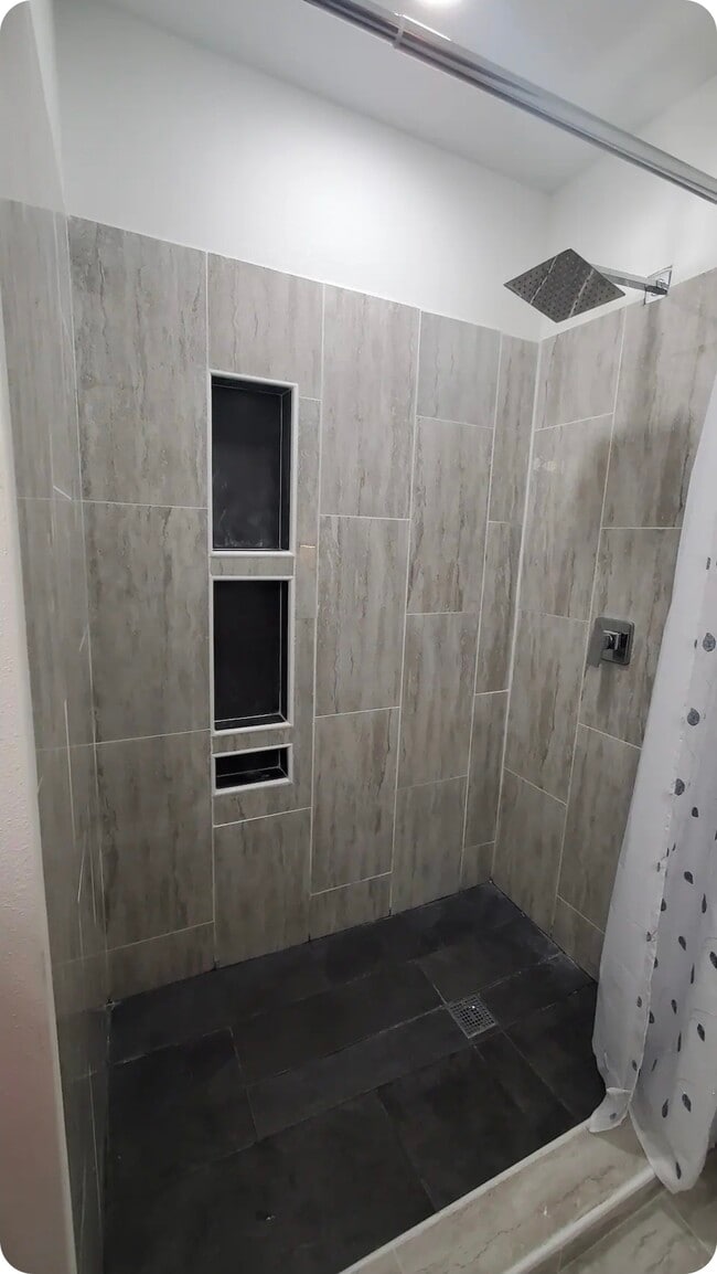 Photo - 8190 US Highway 2