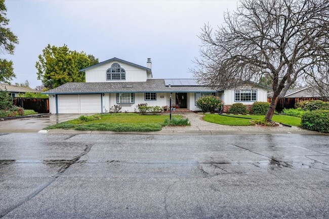 Photo - Absolutely Beautiful 4BR 3.5BA 2 Story Home in quiet neighborhood in Los Altos