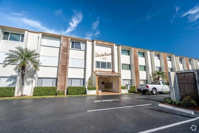 Building Photo - 125 Shore Ct Unit 202a Rental