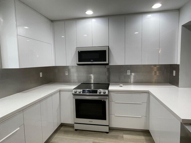 Photo - 250 NE 20th St Unit 2100