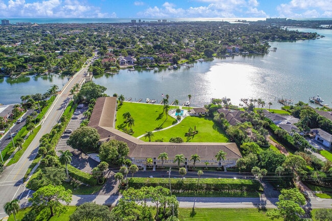 Building Photo - 478 Tequesta Dr Unit 210