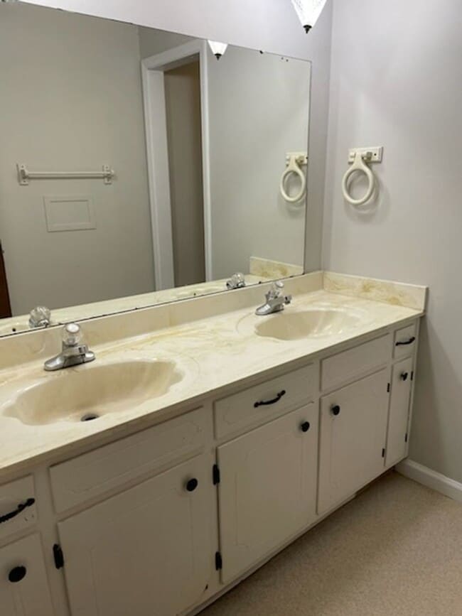 Photo - SINGLE FAMILY HOME