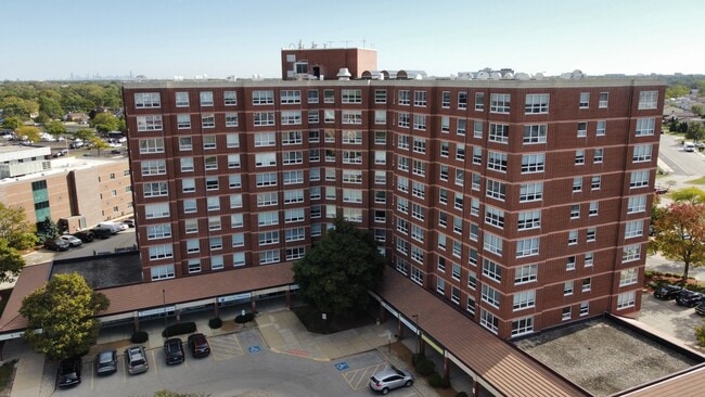 Building Photo - 8975 W Golf Rd Rental