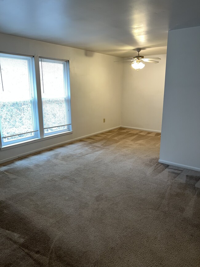 Photo - 831 Sleepy Hollow Rd Unit 17