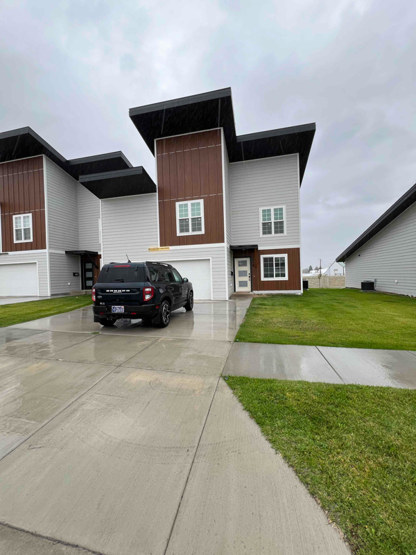 Photo - 2508 Castle Pines Dr Townhome