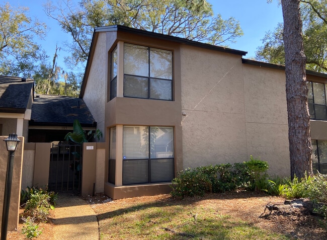 Photo - 940 Douglas Ave