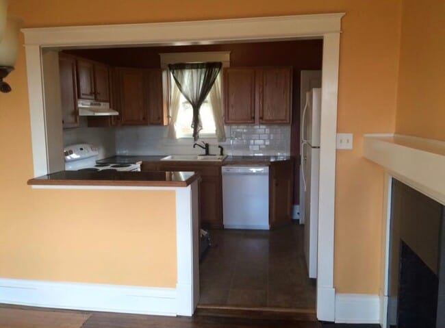 Photo - Charming Two Bedroom Home Overlookong Char...