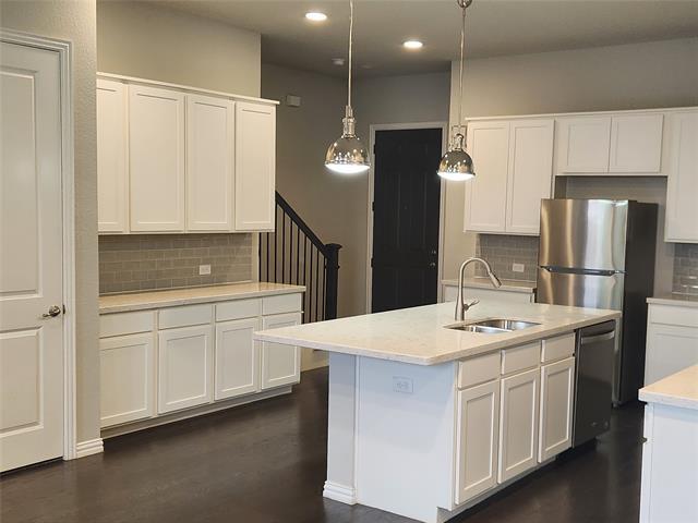 Photo - 8313 Oxalis Ln