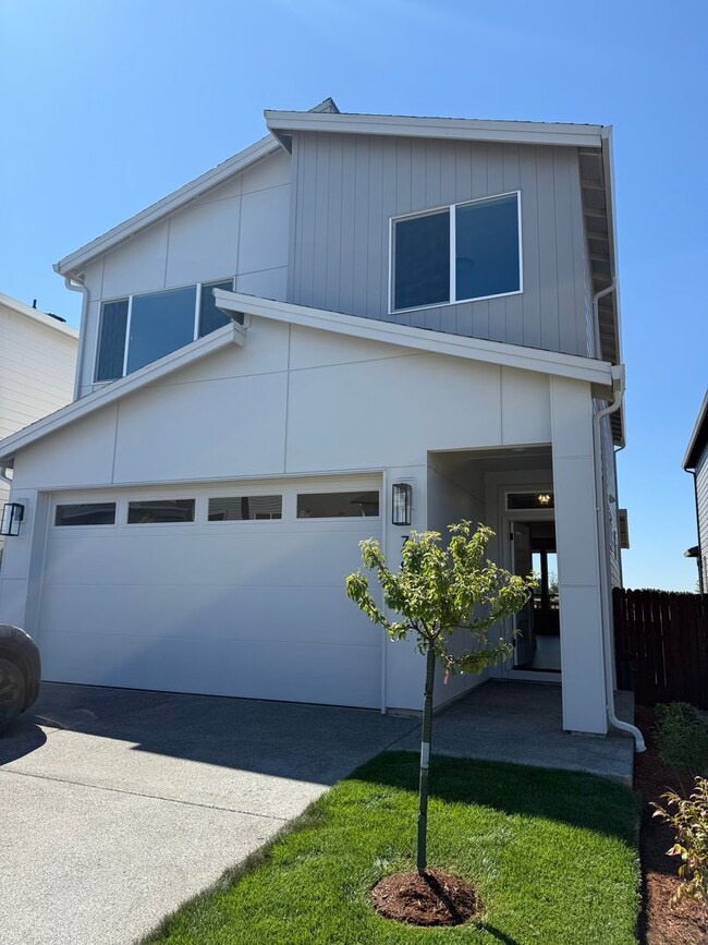 719 NW 174th St