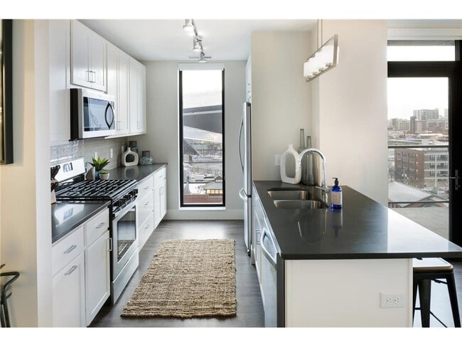 Photo - 212 10th Ave S Apartamento Unidad 812